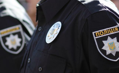 Правоохоронців підозрюють в пограбуванні жінки у відділку поліції