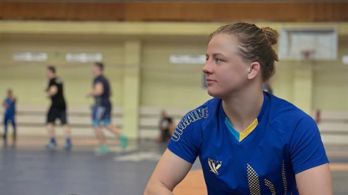 Iryna Koliadenko reaches women's wrestling final, securing another 2024 Olympic medal for Ukraine