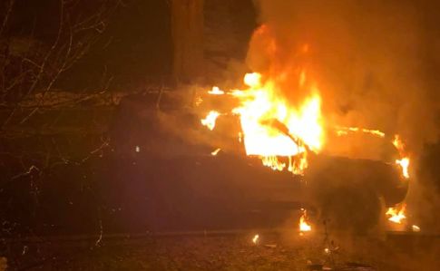 Ночью сожгли машину матери киевского депутата от Свободы