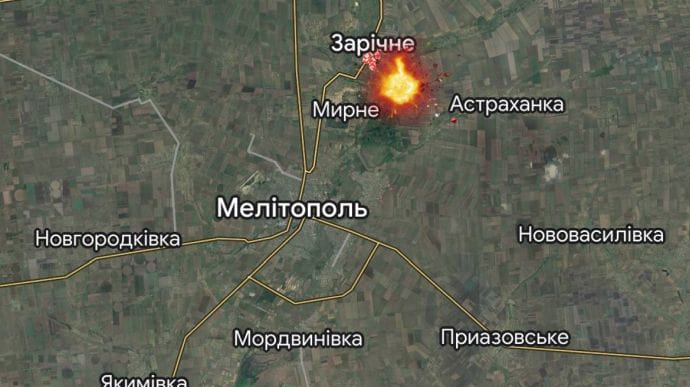 Powerful explosion near Melitopol, presumably at Russian base – mayor