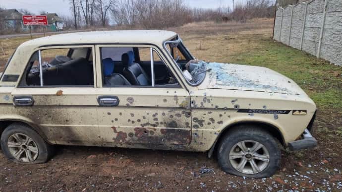 Russian occupiers attack Sumy Oblast for 6 hours, killing one man – photo
