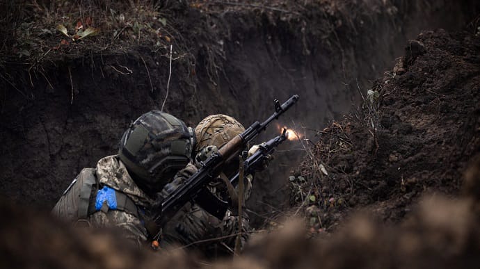 Погодні умови сповільнюють темпи бойових дій в Україні – ISW