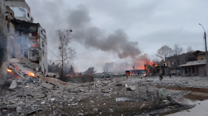 Some 100 people may still be under the rubble in Borodyanka after Russian shelling
