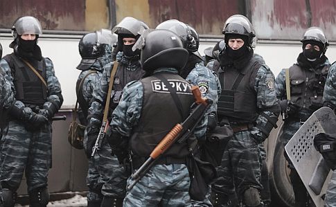 Командиру взводу спецпризначенців поліції повідомили про підозру за Майдан