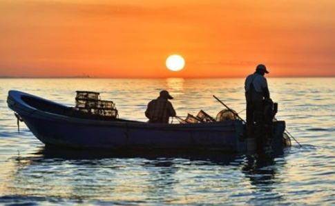 Двух задержанных осенью украинских рыбаков отпустили домой - РФ