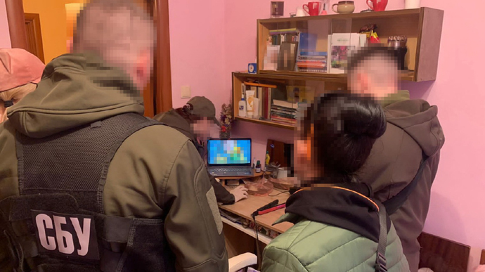 На Черкащині затримали агентку ФСБ, яка збирала дані про Сили оборони 