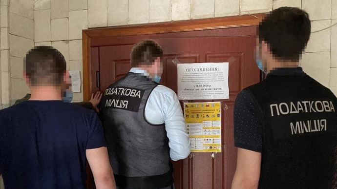 Фискалы обыскивают еще одно коммунальное предприятие Киева