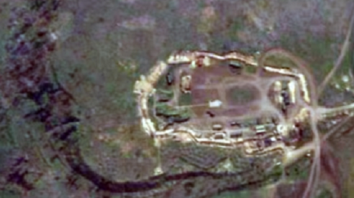 Журналісти знайшли військовий об’єкт та РЛС окупантів у Криму: супутникові знімки