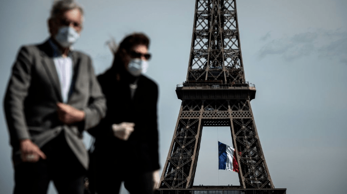 Франция усилит Covid-ограничения на фоне распространения Омикрона