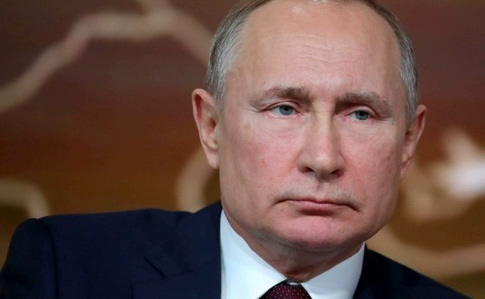 У Конституції РФ хочуть закріпити довічну недоторканність Путіна