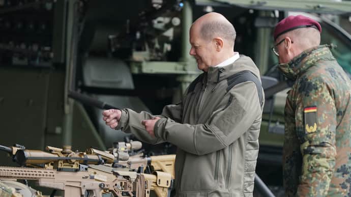 Coalition partners urge Scholz to change his mind on Taurus missiles for Ukraine  