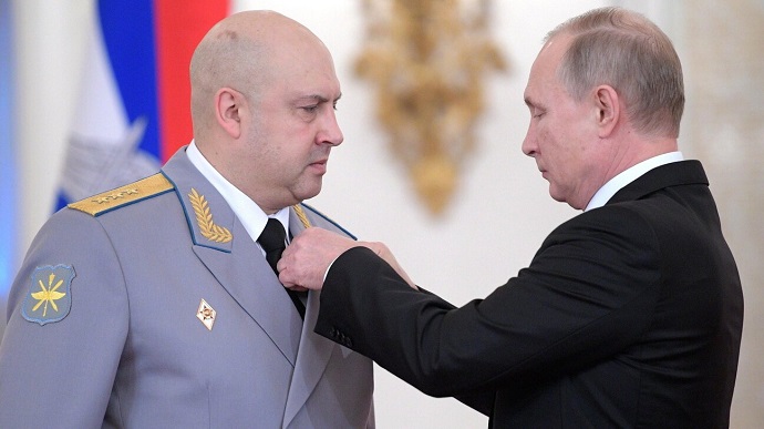 ГУР: Обстрілами України Суровікін хоче показати Путіну швидкі результати, це його стиль