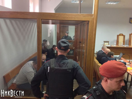 Врадіївський гвалтівників почали судити. фото НикВести