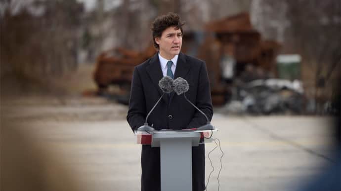 Canadian PM Trudeau arrives in Kyiv with deputy PM and defence minister