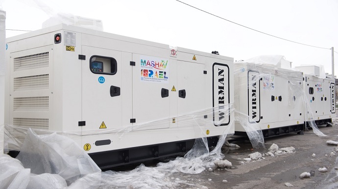 Israel gives 17 generators to Kherson Oblast