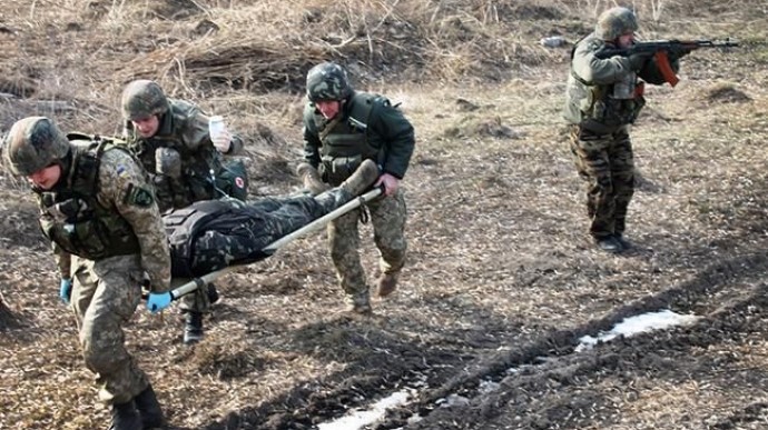 Война на Донбассе: гибридные войска России обстреляли ВСУ, есть раненые 
