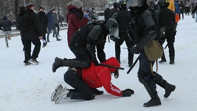 У РФ затримано більше 80 журналістів і рекордну кількість протестувальників