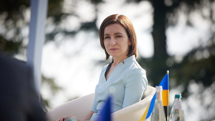 Санду заявила, что уже предупредила Москву: Молдова идет в ЕС