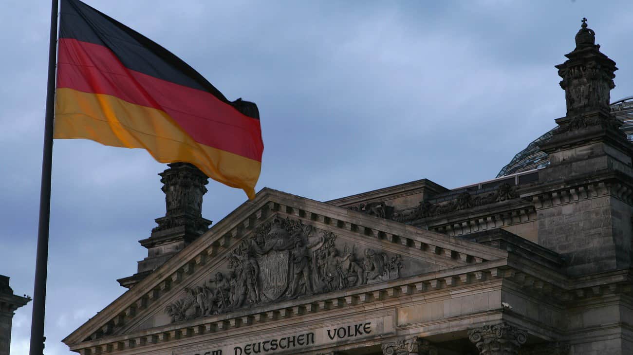 In Germany gave Russia time by the end of the day to agree to a 30-day ceasefire