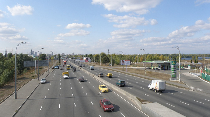 У Кличко передумали и на 7 улицах разрешили гонять до 80 км/ч