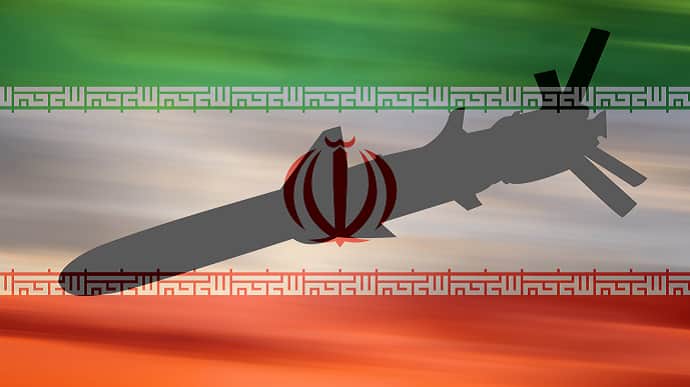 ВМС Ірану отримали ракети з дальністю польоту 1000 км