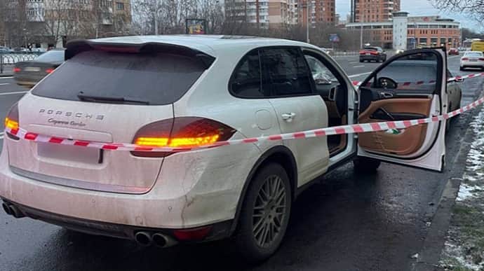 В центре Киева пассажир Porsche открыл пьяную стрельбу: его задержану