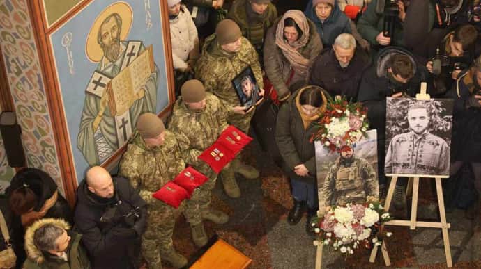 Farewell to Maksym Kryvtsov. Photo: Dmytro Larin, Ukrainska Pravda