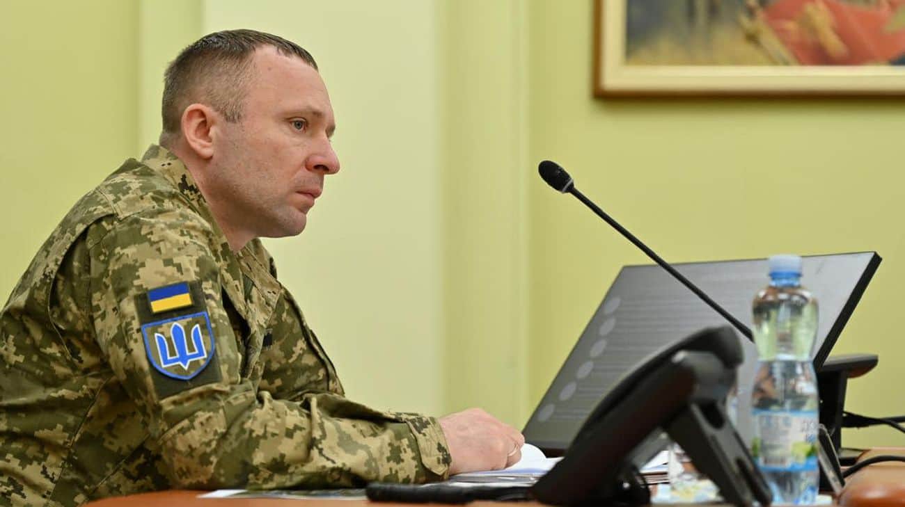 Ukrainian Ground Forces commander to remain in service despite resignation