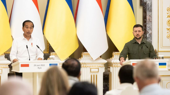 Зеленський обговорив з президентом Індонезії підготовку до саміту G20