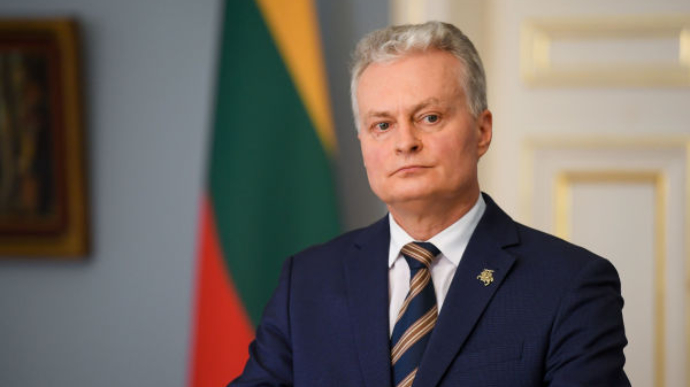 Президент Литвы: санкции против РФ должны оставаться, пока она не вернет Крым