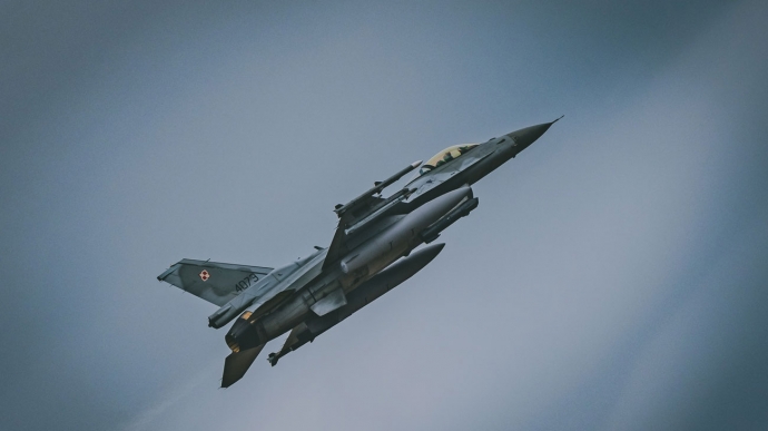 Polish aircraft scrambled during Russian attack on Lutsk and Zhytomyr