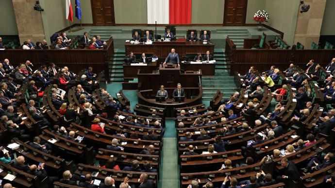 Сейм Польши попросил страны ЕС и НАТО оказать всемерную поддержку Украине