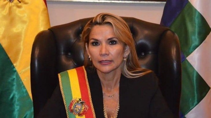 В.о. президента Болівії захворіла на COVID-19