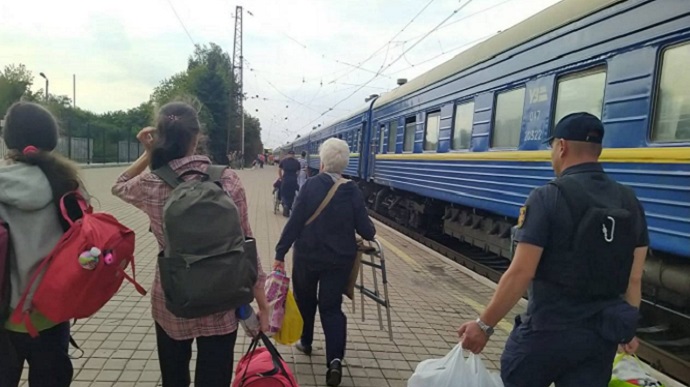 Украинцев на оккупированных территориях просят срочно эвакуироваться – ОК Юг