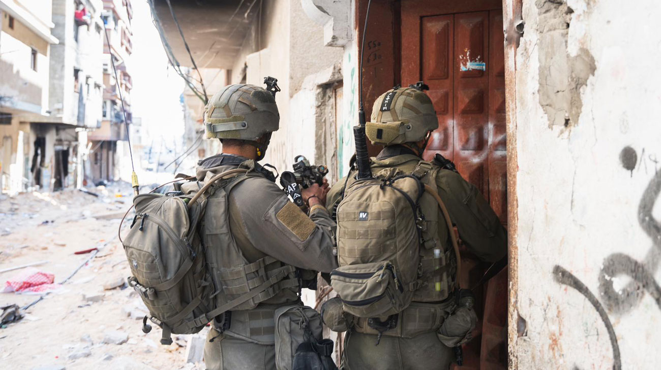 Israel withdraws troops from southern Gaza, but war end is far