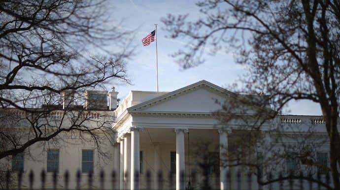 White House to consider combining assistance to Ukraine and Israel into one package 