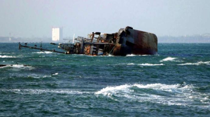 Одесская ОГА: Море возле танкера Delfi не загрязнено нефтепродуктами
