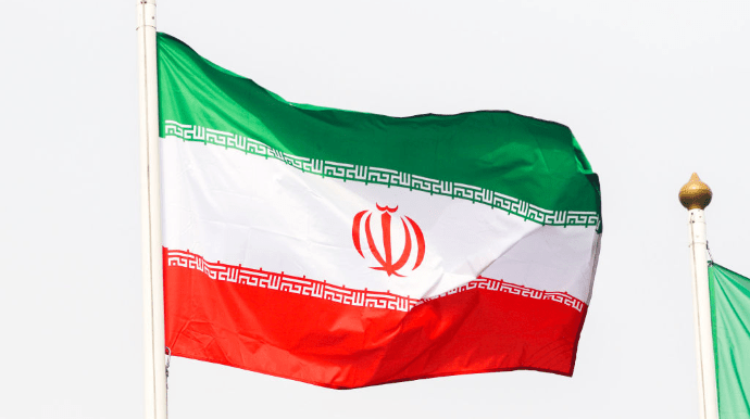 США ввели санкції проти десятків компаній за торгівлю іранською нафтою