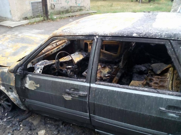 В Харькове подожгли машину журналиста 