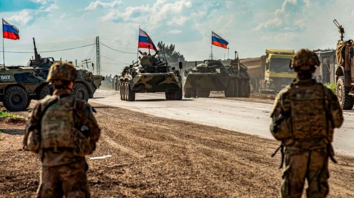 Россия стягивает танки, БМП и артустановки к линии разграничения – разведка