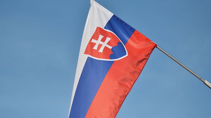 Словакия передаст Украине вертолеты, еще три государства – артиллерию