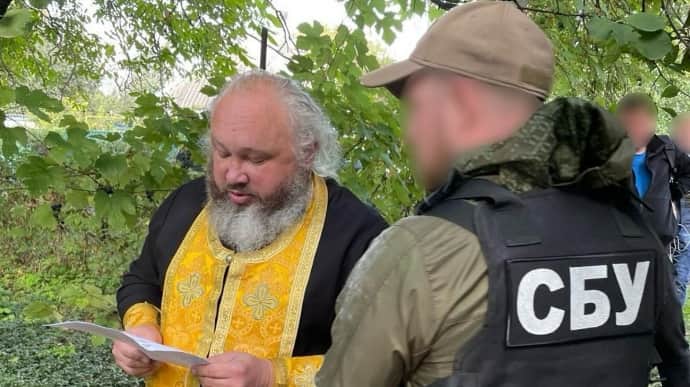 Archpriest of Moscow-linked church sentenced to four years in prison for supporting Russia's war against Ukraine