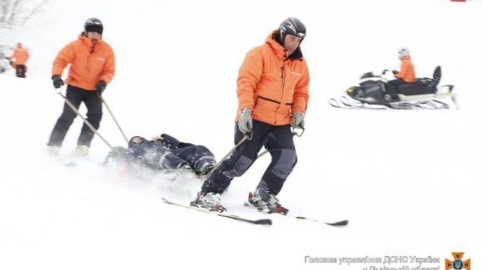 На Львовщине за сутки травмировались 5 лыжников, из которых 4 детей
