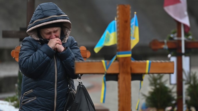 Russian invaders kill 4 and wound 30 Ukrainian civilians in one day