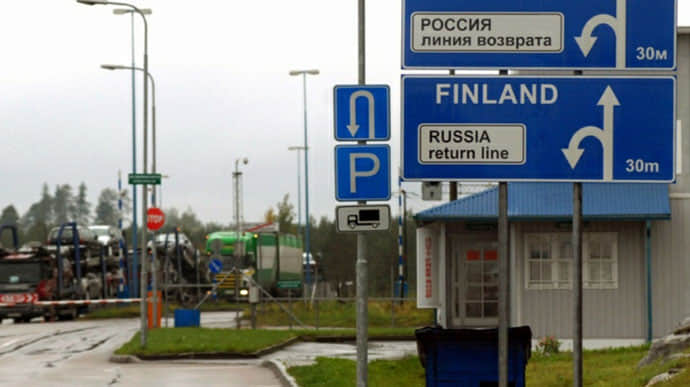Финляндия тоже не будет пускать машины с российской регистрацией − СМИ |  Украинская правда