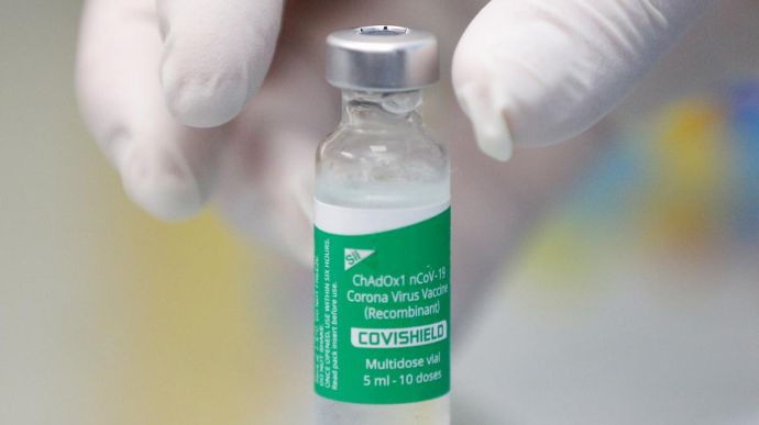 МОЗ ждет вакцину из Южной Кореи для второй дозы уже привитым против COVID