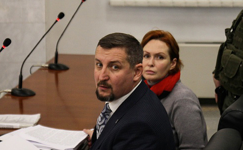 Кузьменко та її адвокат у суді