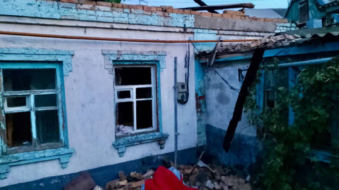 Intense overnight attacks on Dnipropetrovsk Oblast by Russian forces: damage confirmed