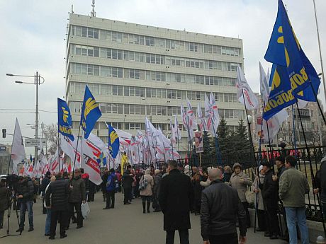 Мітинг опозиції під КC за вибори в Києві 