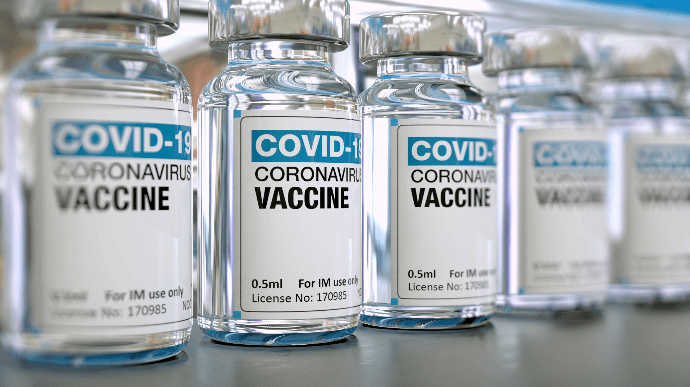 Заможні країни замовили на мільярд більше вакцин, аніж потребують